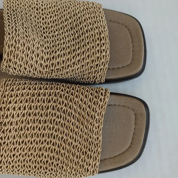 Wesley & Co. Neutral Slide Summer Sandal 6 Tan Brown - Picture 5 of 15